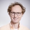 Volker S. Volker S.